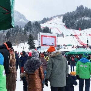 Marcus Bessa Instagram - Hahnenkamm day 🏂🏔️