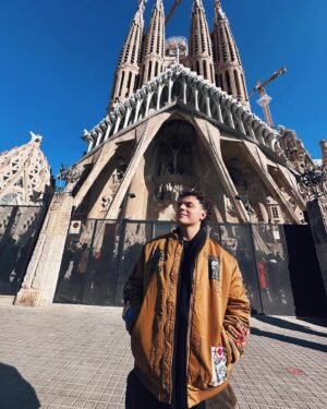Marcus Bessa Instagram - Ô lugarzin bonito viu… 🏰🩶