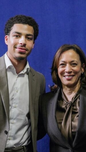 Marcus Scribner Instagram - Honored to have the opportunity to sit down with @kamalaharris during Black History Month