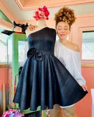 Marcy Harriell Instagram - Got my technicolor gear ready…only this time it’s noir 🖤
Ready to sing the hits of Dionne, Aretha & Dusty (no pressure) for @markmorrisdance Look Of Love…come see us for an hour of pure happiness 💗

Tucson @arizonaartslive 3/12

Seattle @meanycenter 3/14-3/16

New York @bam_brooklyn 3/20-3/23

Did I make more than one gown? You know I did. And I’ll tell you all about it if you stop by the orchestra after the show 😘

#thebespokebelter #markmorrisdancegroup #thelookoflove #imademyclothes