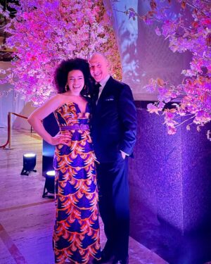 Marcy Harriell Instagram - at the ballet
in wax print, of course 🥰
Thank you for the picture Trevor, whenever you are!
Eta: here you are! 📸Pic by @trevorbparker 💗💗
#nycballet #handmadeharriells
