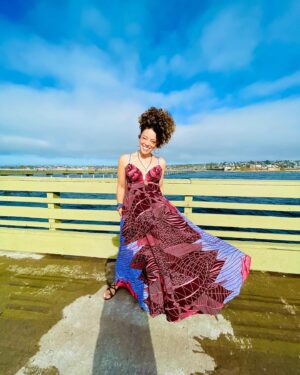 Marcy Harriell Instagram - had a birthday weekend 🎂unplugged and spent the whole shebang with Rob, the ocean and a little bit of stitch
(I mean and yes a📱came out to photograph my newest design) 
#sewistsofinstagram #imademyclothes #birthdaydress #waxprint