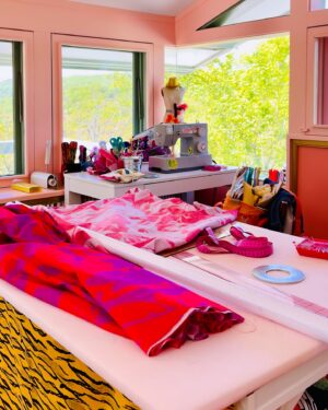 Marcy Harriell Instagram - sunday 🌞🧵💗