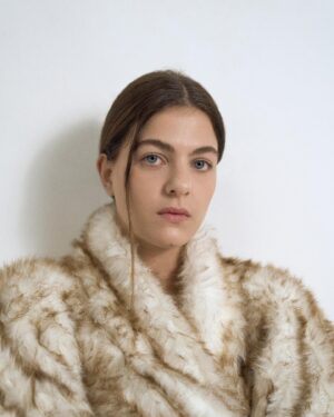 Margherita Mazzucco Instagram - Grazie✨✨ La pelle che abito

Designer/Art Director/Stylist: Alessandro Chelazzi
@alessandro.chelazzi 
Photographer: Mary lanniciello @yram_innai 
Assistant Photographer: Armando Taddeo @armandotaddeo 
Makeup Artist: Stella Izzo @stellart_mua 
Assistant Stylist: Francesca Riccardi @francy_riccardi