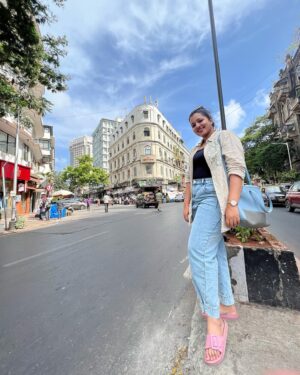 Margret Antony Instagram - Falling in love with chaos of Mumbai ✨
Captured by ♥️@kevinkurisinkal

#mumbaidiaries #mumbaimerijaan❤️ #travelgram #explorepage✨