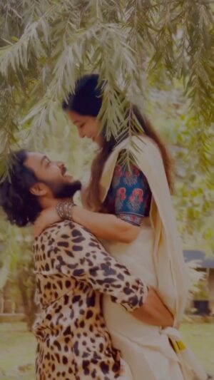 Margret Antony Instagram - ഓണചിത്രം 🪷🌸@kevinkurisinkal

#onamcaptures #couplegoals #explorepage #trendingreels #malayalamtrending #keralagram #kochigram #reelsinstagram