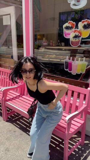 Mari Iriki Instagram - 🍦🌞🕶️💕