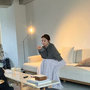 Mari Iriki Instagram - 本日 1/16発売号
FLASH にグラビアが掲載されています
今回は
日常に近い恋人との時間でナチュラルな女性らしさをイメージ。
でも、

『イケナイ魅力に溺れていたい。』

ですって。🫣
そんな言葉をページに書いて頂きました。

4名様にサイン入りチェキが当たるので
FLASHを買って、ぜひご応募してね
締切は1月23日まで

感想 待ってます☺️

hand nail @cochunail 
foot nail @huul_beaut 
facial エステ @faceline_plus 
　　　担当 @hiii__sasaki 
body メンテ @m.plus 

#グラビア #flash #gravura #ドラマ #蜜と毒 #入来茉里 #japan #japanesegirl