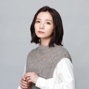Mari Iriki Instagram - 2023年
たくさんのありがとう、を込めて。

年末だから
この1年を振り返っていたけど
語彙力ないこと言ってもいいかな？

あー楽しかった♡！笑

皆様
ありがとうございました
良いお年をお迎えください🎍
また来年！

15周年記念 デジタル写真集『 #恋の次 』
ドラマ『 #勝利の方程式 』 @houtei_drama 
ミュージカル『 #浜村渚の計算ノート 』 @hamamuranagisa_musical 
『 #週刊現代 』 #グラビア
ドラマ『 #蜜と毒 』 @addict_bs7ch 

#2023 #写真集 #グラビア #ドラマ #勝利の法廷式 #蜜と毒 #入来茉里 #ミュージカル