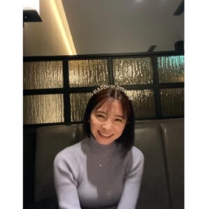 Mari Iriki Instagram - 今日
34歳🎂になりました。
充実した日々の中で誕生日を迎えられて幸せです。
笑顔いっぱいの素敵な1年にします。
これからもよろしくね。
 @misakiayame  ありがとう♡！

#birthday
