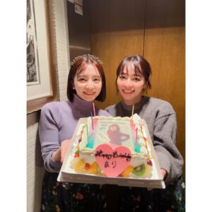 Mari Iriki Instagram - 今日
34歳🎂になりました。
充実した日々の中で誕生日を迎えられて幸せです。
笑顔いっぱいの素敵な1年にします。
これからもよろしくね。
 @misakiayame  ありがとう♡！

#birthday