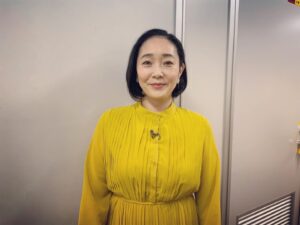 Mari Nishio Instagram - NHK朝イチ、ヘアブラシ特集でした〜！ご視聴いただきありがとうございました😊本当に。もっと自分に気を使わなかきゃって思い知らされました😅そして、ヘアメイクさんに感謝しかないですね🤣
#NHK朝イチ
#ヘアブラシ特集
#パドルブラシと獣毛ブラシが気になる