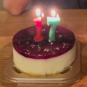 Mari Nishio Instagram - 兎にも角にもお誕生日おめでとう。