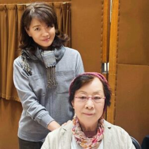 Mari Yamazaki Instagram - ヤマザキマリラジオ
次回は漫画家の萩尾望都さんがゲストです

初回放送日：2024年5月2日 NHKラジオ R-1 
前半　午後8:05〜午後8:55 
後半　午後9:05〜午後9:55

日本の漫画のこれまでと、これからについてを語ります 
【出演】ヤマザキマリ，萩尾望都