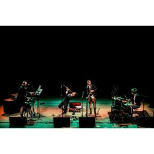 Maria Beraldo Instagram - SAIU! 🎣 "Repescagem" é o quarto disco da Quartabê. Celebrando dez anos de uma existência horizontal, colaborativa e coletiva-- o que não é nada fácil. Celebrando mais uma vez nosso querido professor Dorival Caymmi, agora também nas vozes preciosas de Mart'nália e Ná Ozzetti, diamantes da voz. Celebrando as chegadas aos quarenta dessa eterna turma de escola. Celebrando o Oceano Atlântico e todo o seu mistério. 

Andamos por andar e todo o caminho deu no mar.

FICHA TÉCNICA

Quartabê é:
Joana Queiroz - clarinete, clarone, violão e voz
Maria Beraldo - clarinete, clarone, violão e voz
Mariá Portugal - bateria, violão e voz
Chicão - teclas, violão e voz

Participações Especiais:
Ná Ozzetti - voz em “Maricotinha”
Mart'nália - voz em “Eu cheguei lá”
Fred Ferreira - viola em “Maricotinha”

Gravado no Estúdio do Tó, por Tó Brandileone em agosto de 2023.
Misturado por Ricardo Mosca e masterizado por Carlos Freitas, no Classic Master.
Arte por Deborah Salles/ desenho gráfico por Maria Cau Levy 
Assessoria de imprensa por Francine Ramos 
Lançado pelo selo RISCO (2024)
Gerenciado pela Uirapuru Produtora

1 - Foto por Annalena Kramer
2 - Selfie numa das tantas viagens nos carro do Chicão, nós e os clarinetes todos.
3 - Foto por Luiza Filippo
4 - foto por Jemima Tuany
5 - Capa "Repescagem" por Deborah Salles