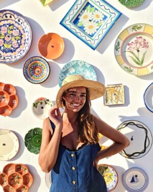 Maria Faleiro Instagram - Algarve cheio de cores 🌈

#algarve #cores #criatividade #loiçasportuguesas #porcelana #tradições #conhecimento #novidades #design #verão2022