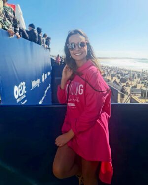 Maria Faleiro Instagram - Finalmente chegou mais uma etapa, nesta incrível praia, em Peniche. 
Um especial agradecimento ao @francisco_spinola por tão bem organizar e receber. Parabéns! Temos ondas para o mundo🏄‍♂️ 

#wsl #wslpeniche #wslpeniche2022 #peniche #mundialsurf #surf #ondas #corona #redbull #melhoressurfistasdomundo #portugal