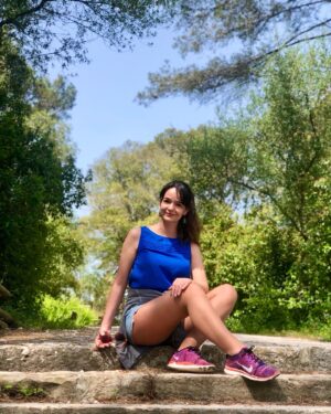 Maria Faleiro Instagram - Mais dias assim ... 🌿🍀☀️
#natureza #sol #passeio #paz #descoberta #diasbonitos #florestanacidade #aproveitaravida #atriz #desconfinaremsegurança