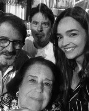 Maria Faleiro Instagram - A incrível FESTA 🤍

#atores #equipa #artística #novela #tvi #pluralentertainment #festaéfesta #paratodosempre #amaroquesefaz