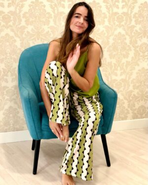Maria Faleiro Instagram - Sinto-me em casa!
É assim na @vitalbeautybyfatimavital onde me tratam sempre como família. Bem hajam a todas @ifatimavital @prirodriguesilva @nailart_bysilviaalves @verapedaco @lauraaraujocoach
🤍
#vitalbeauty #clinicaestética #leiria #emcasa #cuidados #tratamentos #simpatia #alegria