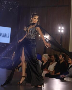 Maria Fernanda Rivero Instagram - 🖤• Top Model •🖤

Luciendo un hermoso vestido de @atelier_alicia_porras._ 

Un agradecimiento especial para @surisphotography_ por las hermosas fotografías 🤍

#missworld24