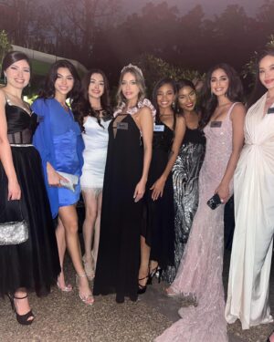Maria Fernanda Rivero Instagram - Fernanda Rivero, Miss World Bolivia ya se encuentra disfrutando de sus actividades del certamen. 
Apóyala durante todo este mes del certamen. 

#missbolivia #missworld
