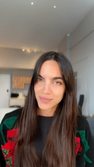 María Gabriela de Faría Instagram - Independientemente del país en donde estés, tú también te puedes unir 🇻🇪 🧩

“Suma un corazón” 🧡 es un programa de la fundación venezolana @unidosenlamision, donde a partir de $10 dólares mensuales puedes hacer posible que cientos de estudiantes en Venezuela puedan disfrutar de una educación de calidad, y tener un futuro esperanzador en nuestra tierra 🇻🇪

Con $10 un niño puede recibir 15 días de clases; 12 platos de comida en el comedor de su escuela; o recibir un kit de salud preventivo que le permita seguir asistiendo al colegio 👨‍🏫📚

Si quieres saber más sobre esta iniciativa y sumarte tu también, ingresa a unidosenlamision.org/suma o en el link de la biografía de @unidosenlamision para ser la pieza que falta en la educación de Venezuela🧩🙌

#SumaUnCorazon #Unsolocorazon #UnidosEnLaMision #MariaGabrielaFarias #Fundraising #Jesuitas #Ignacianos