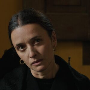 Maria João Pinho Instagram - Quinta-feira, 12 de Outubro, chegou às salas de cinema portuguesas A SIBILA. 

Trata-se da adaptação do romance homónimo de Agustina Bessa-Luís, que retrata a relação entre uma jovem escritora e a sua tia, personagens vibrantes inspiradas em figuras reais, a viver no interior norte de Portugal em meados do século XX. Sentimentos de ciúme, admiração e o complexo magnetismo entre duas mulheres fortes são retratados magnificamente pela grande escritora portuguesa no seu livro mais icónico, adaptado ao cinema com grande precisão por Eduardo Brito, responsável pelo argumento e realização. 

O elenco é vasto e estelar: Maria João Pinho, Joana Ribeiro, Raimundo Cosme, Simão Cayatte, Sandra Faleiro, João Pedro Vaz, Diana Sá, Emília Silvestre, Ricardo Vaz Trindade, Marcello Urgeghe, Madalena Aragão, Rui Neto, Dinis Gomes, Rita Martins, Gustavo Sumpta, Valdemar Santos, Mariana Costa, Ricardo Lagartinho Lopes; e com a participação especial de Ana Padrão. 

Agradeço a toda a equipa por todo o companheirismos, e um agradecimento especial ao Francisco Veloso ❤️

Convido-vos a assistir ao filme, agora nos cinemas! ✨

Fotografias da estreia @yolgasmaria 

@leopardofilmes @rtppt @artistglobalmanagement