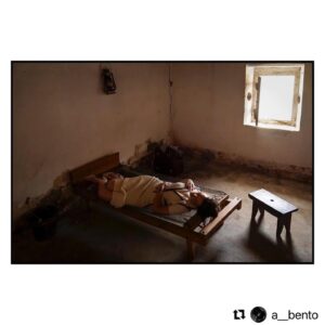 Maria João Pinho Instagram - GLÓRIA pelo olhar da maravilhosa @a__bento 💥

.
@netflixpt @spi_oficial #carlotocotta