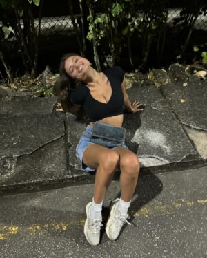 Maria Katarina Instagram - é que o meu rio de janeiro e os meus de fé não me saem do pensamento 🇧🇷❤️☀️
