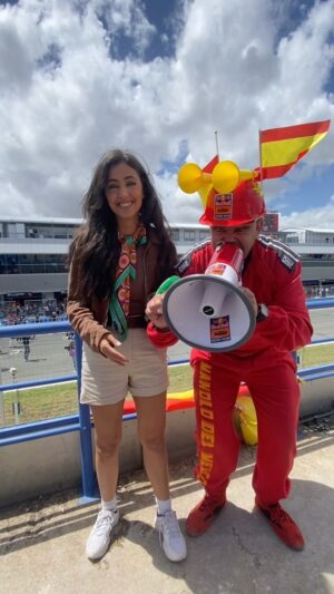 María Lamela Instagram - 🏍️Manolo ruge más que una Ducati 🏍️