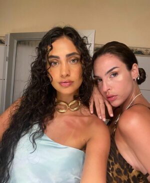 María Lamela Instagram - Sigo sin asimilar el SELVAMAMI tour  @marmarmarmarmarmar_ 🥲🥲