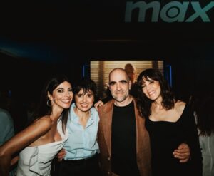 María Luisa Mayol Instagram - Gracias @hbomaxes. Linda noche celebrando la grandeza de lo ya hecho y la ilusión de lo que está por venir. 
Gracias @davidxdyp por ser tan maravilloso. Qué suerte tengo de tenerte cerca. Eventazo de alto nivel @dypcomunicacion, los mejores SIEMPRE 🌟
Gracias @victorlafuentephoto por las lindas fotos. 

Gracias siempre al mejor equipo del mundo mundial  @capelliercapellier @elleme @ysl @robertosiguero @lucerohurtadonails @albanavamakeup @lancomeofficial @beautyexpertlancome @melturlay @nenasanzraab @kuranda_agencia @noeliasalc @adelaidecarlo