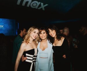 María Luisa Mayol Instagram - Gracias @hbomaxes. Linda noche celebrando la grandeza de lo ya hecho y la ilusión de lo que está por venir. 
Gracias @davidxdyp por ser tan maravilloso. Qué suerte tengo de tenerte cerca. Eventazo de alto nivel @dypcomunicacion, los mejores SIEMPRE 🌟
Gracias @victorlafuentephoto por las lindas fotos. 

Gracias siempre al mejor equipo del mundo mundial  @capelliercapellier @elleme @ysl @robertosiguero @lucerohurtadonails @albanavamakeup @lancomeofficial @beautyexpertlancome @melturlay @nenasanzraab @kuranda_agencia @noeliasalc @adelaidecarlo