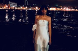 María Luisa Mayol Instagram - Ayer en el Festival internacional de cine las palmas de gran canaria @gretafernandez me hizo unos fotones. 
Merci @fotosdegreta 🖤
Styled by @capelliercapellier  @corsicana__