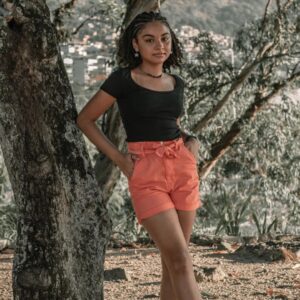 Maria Luiza Galhano Instagram - 🦋🧡Boa semana !
.
.📷 @zanardi.photos 
.