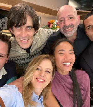 María Molins Instagram - Viernes 23 de febrero ESTRENO en @netflix de la temporada 3!!
……E.N.T.R.E.V.Í.A.S…….

🌟🌟🌟🌟🌟🌟🌟🌟🌟🌟🌟🌟🌟

Divendres 23 de febrer s’estrena la tercera temporada de @entrevias_tv a NETFLIX!!

🌟🌟🌟🌟🌟🌟🌟🌟🌟🌟🌟🌟🌟

The premiere of “wrong side of the tracks” will be on friday 23th in @netflix !!!

@alea_media @mediasetcom @aitor_alea_media #entreviaslaserie #wrongsideofthetracks #series #tvseries #netflix 
GRACIAS @clinica_alcolea @alejandra_svensson @dr.justoalcolea por enseñarme a cuidar la piel 
#wrongsideofthetracks #entreviaslaserie