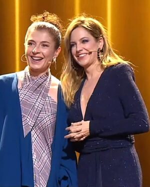 María Molins Instagram - Anoche fue la Gala dels Premis Gaudí.
Enhorabuena a tod@s l@s nominad@s y l@s premiad@s!!
Hubo tiempo para la reivindicación: la inclusividad, los espacios libres de abusos, el alto a la violencia en Gaza…
También hubo espacio para el recuerdo de las personas que nos han dejado, como mi querido Ventura Pons. Gràcies #mercèpons 🫶
Y sobretodo para celebrar una año de cine por todo lo alto..

Gracias por tu mirada siempre acertada @patriciamonne amiga!❤️
Gracias @maite.casademunt por vestirme de @lolacasademunt y hacerme sentir segura on stage con un mono 🌟🫶🔝 y los pendientes 😍
Sois muy grandes ❤️
Gracias @montseboq eres una de las mejores maquilladoras que conozco 🌟
Gracias @newlookbarcelona por cuidar mi pelo y por peinarme con tanto arte @by_alexcortes @helena.bynewlookbcn 
Gracias queridos @alejandra_svensson @dr.justoalcolea por enseñarme a cuidar mi piel como lo hacéis en @clinica_alcolea 

🌟🌟🌟🌟🌟🌟🌟🌟🌟🌟🌟🌟🌟

Ahir a la nit vam celebrar el cinema a la gala dels XVI premis Gaudí 

Enhorabona a totes les películes nominades y a les premiades!!!
Tenim un nivell molt alt de bon cinema.
A la gala hi va haver espai per a la reivindicació, pel record (estimat Ventura Pons), i sobretot per a la celebració d’un any farcit de talent.
Gràcies Mercè Pons per acompanyar-me en aquest petit homenatge que li vam fer al nostre estimat Ventura. Vaig escriure el text intentant que hi sortíssin les 33 películes que ell va dirigir..

@idolyagency_official 
#premisgaudi2024 #gala #galapremisgaudi #cinema #cine #cinemacatalà #actress #actriu #actriz #lovemyjob