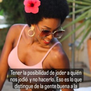 María Nela Sinisterra Instagram - A un día de cerrar una etapa en mi vida esta es mi conclusión. Siempre son más las personas maravillosas que las tóxicas 🥰🥰🥰🥰🥰