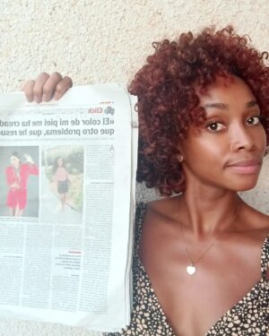 María Nela Sinisterra Instagram - Gracias a #pedroprietoperiodista  por esta nota en el diario  gracias a @tolo_sans  por las fotos #ultimahora #mallorca #marianelasinisterra #actrizlatina #actrizmarianelasinisterra