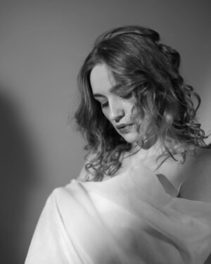 Maria Ryaboshapka Instagram - Beautiful stranger
 
#actress #mariariaboshapka #singer #prince