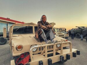 Maria Sten Instagram - oh those humvee days…

binge all episodes of @reacherprimevideo now 💪🏽
