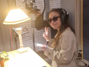 María Terremoto Instagram - 🎧🌺🇪🇸💚😇🧚