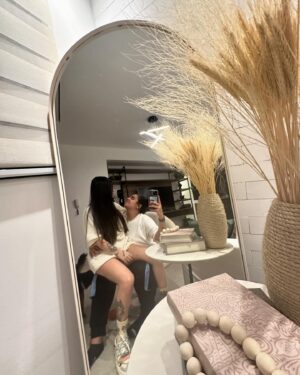 Maria Venture Instagram - feliz dia das namoradinhas 💋💋💋