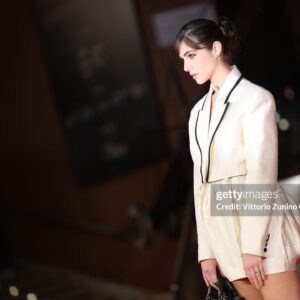 Maria Vera Ratti Instagram - Thatcher vibes from last night ✌🏻

@othersrl @vaneboz @la_sara_kane @zimmermann @volver.actor @nextmodels