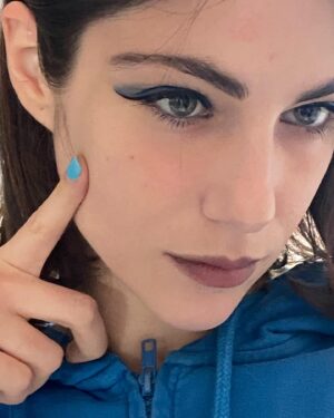 Maria Vera Ratti Instagram - Abbiamo un sogno nel 💙