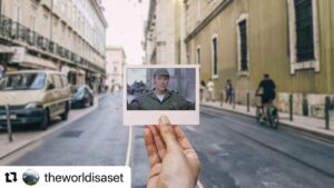 Maria de Medeiros Instagram - Obrigada a quem fez este percurso lindo de revisitar os lugares da Revolução e do filme.  #Repost @theworldisaset with @use.repost
・・・
🎥 Capitães de Abril (2000)⁣⁣⁣⁣⁣⁣
⁣⁣⁣⁣⁣⁣🔽⁣⁣⁣⁣⁣
“Looking at the world, every time there are militaries involved in a coup, things don’t go well. However, what our young militaries did in the 25th of April in Portugal is nothing less than remarkable”. These are the words of Maria de Medeiros, the writer and actress who put all his soul in “Capitães de Abril”, a co-production that recreated the steps of the “carnation revolution” in 1974.

Production crew stopped many busy streets in Lisbon with authentic tanks and hundreds of extras to film in the exact same spots where the revolution happened 25 years before. In some cases, matching iconic photos from that day. João Pedro Ruivo, assistant director, played a crucial role in coordinating all the action with Lisbon municipality, because not every road was ready to support the chaimite’s weight. But they still pulled it off with incredible detail.

I revisited the locations, this time to frame a fictional Salgueiro Maia (played here by Italian Stefano Accorsi), Lobão (by spanish Fele Martínez) and Joaquim de Almeida (Gervásio). Rita Durão plays the soldier’s girlfriend at the station.

“Capitães de Abril” is available on @hbomaxportugal 

Shoutout to @lali.moments for joining the tour!

1 - Largo do Carmo
2, 3 - Rua do Arsenal
4 - Rua de S. Paulo
5 - Rua Augusta
6 - Rua do Jardim Botânico
7 - Travessa do Cotovelo
8 - Estação de Sta. Apolónia
9 - Rua Augusta
10 - Rua do Arsenal

#portugal #portugueserevolution #25deabril #revoluçãodoscravos #revolucaodoscravos #carnationrevolution #lisbon #lisboa #largodocarmo #salgueiromaia #pracadocomercio #rossio #ruadoarsenal #tanks #chaimite #portuguesemilitary #ruaaugusta #capitãesdeabril #capitaesdeabril #aprilcaptains #mariademedeiros #stefanoaccorsi #joaquimdealmeida #felemartinez #ritadurão