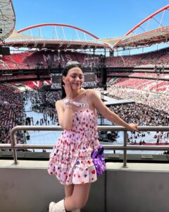 Mariana Baptista Most Liked Photos and Posts