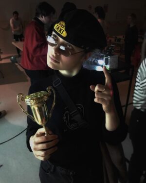 Marianne Fortier Instagram - Rogatien a eu beaucoup de succès au beer pong championship hier 🏆