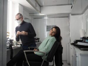 Marianne Rendón Instagram - I love these people: pt 1. In The Dark s4 now on @netflix